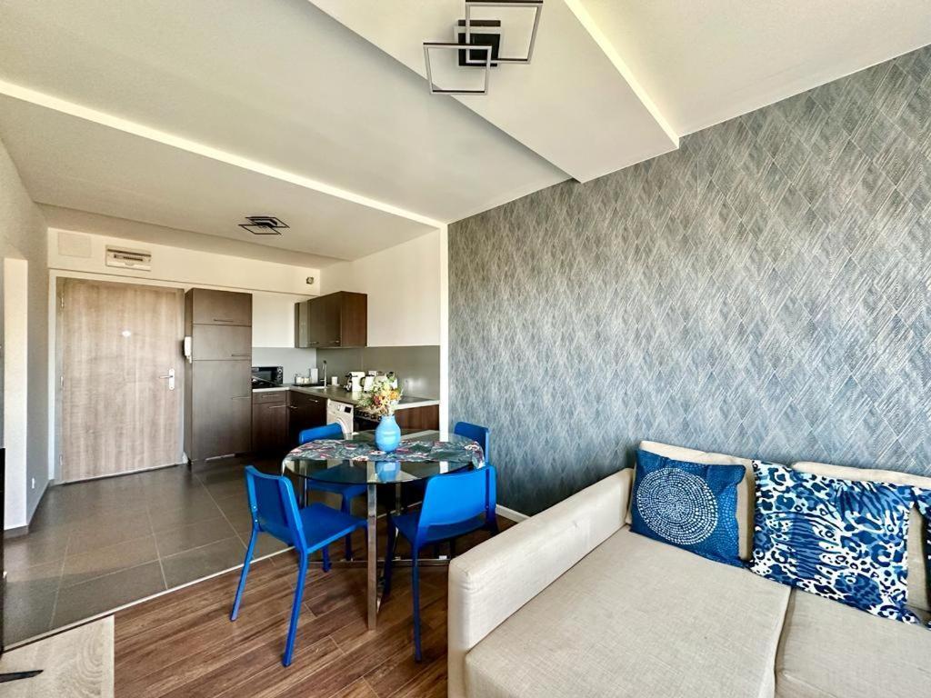 Apartment Lovely Young Panorama 01 #danube #balcony #freeparking Budapest